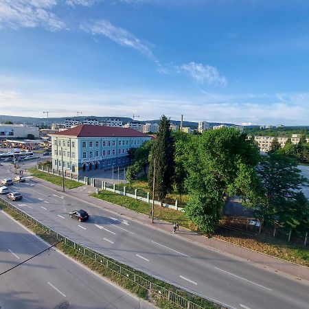 Grey Apartment Варна Екстериор снимка