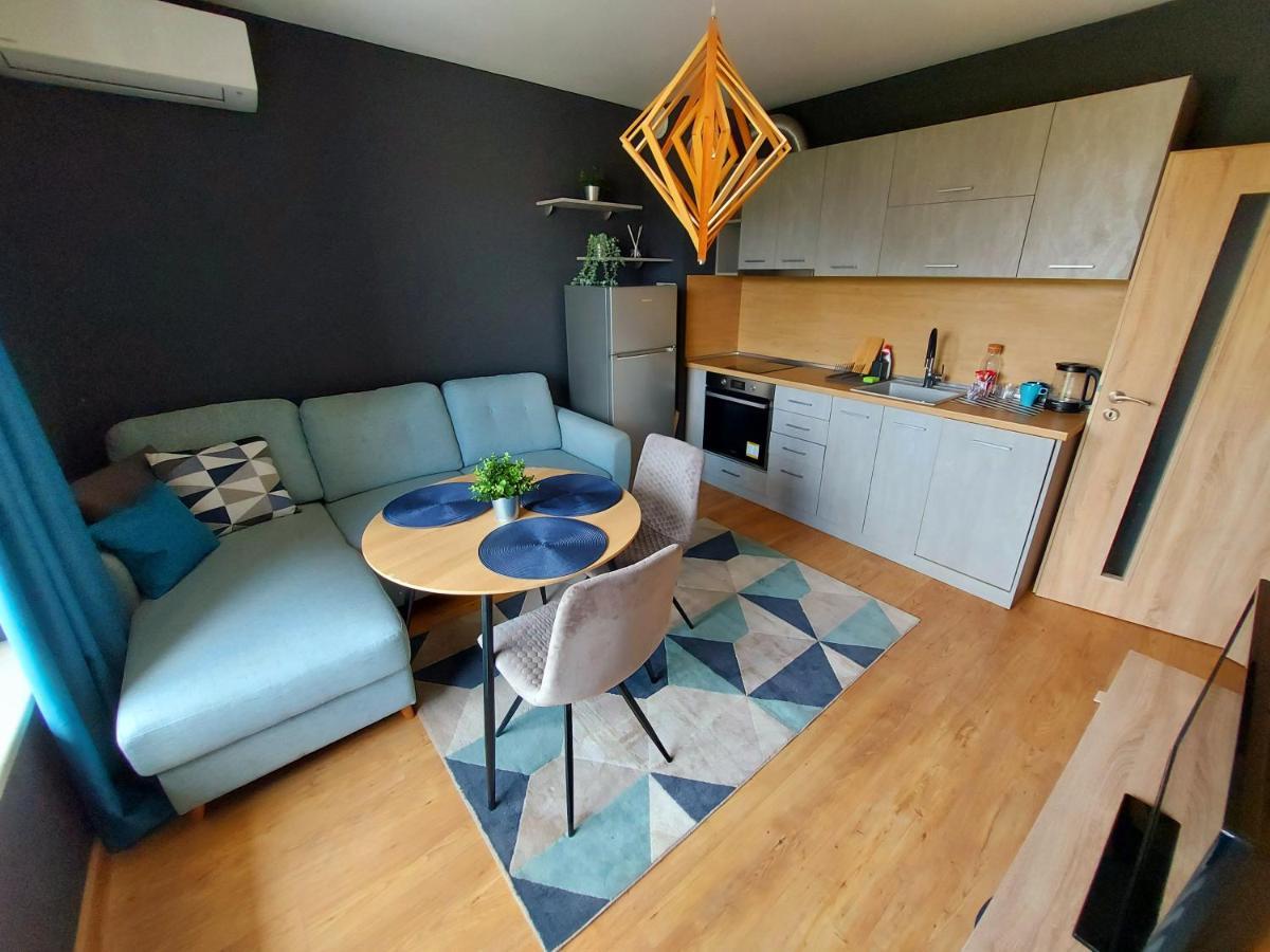 Grey Apartment Варна Екстериор снимка