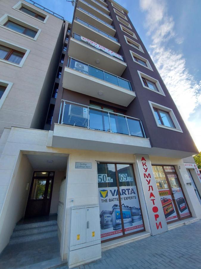 Grey Apartment Варна Екстериор снимка