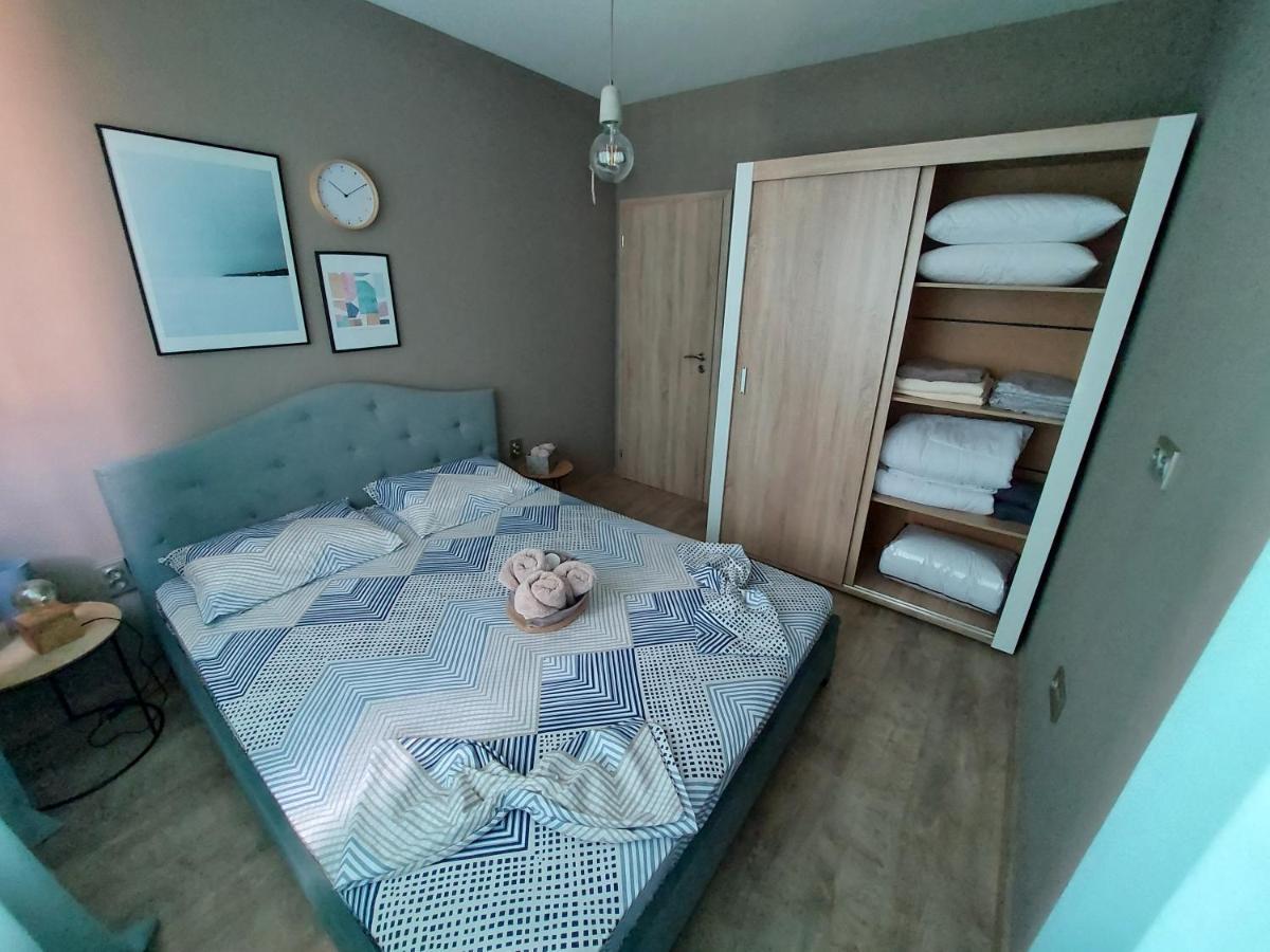 Grey Apartment Варна Екстериор снимка